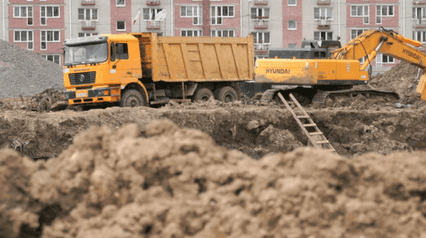 |excavation safety of foreman and construction worker with checklist||Excavation Risk Assessment Template|Excavation Risk Assessment Template